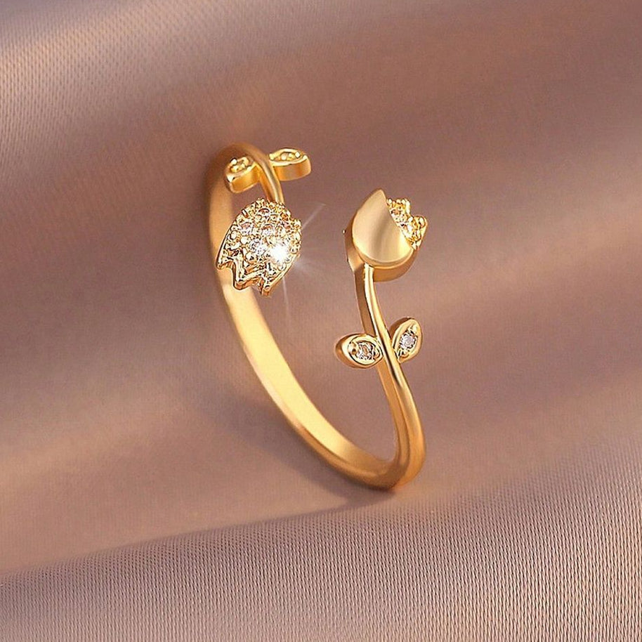 Golden Tulip Zirconia Fine Ring