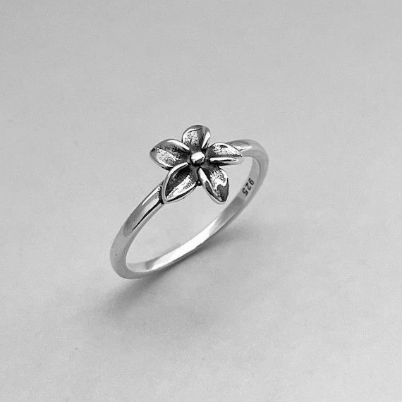 Daisy Silver Plated Ring
