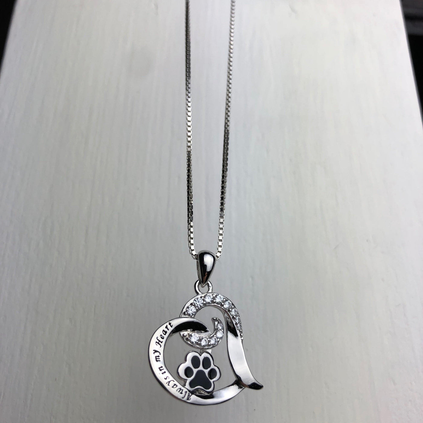 Elegant Dog Memorial Necklace – Stainless Steel