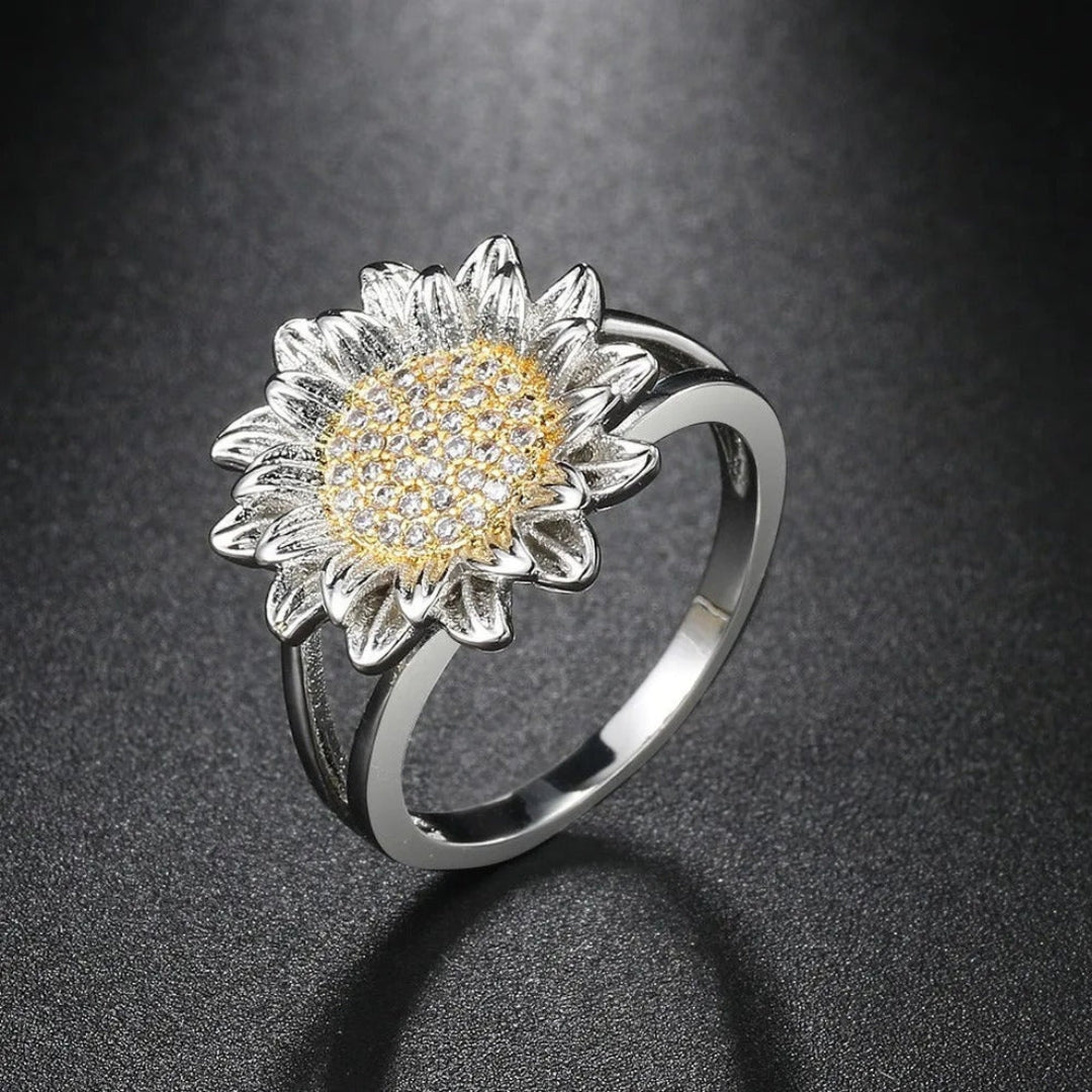 Vintage Bright Sunflower Silver Ring