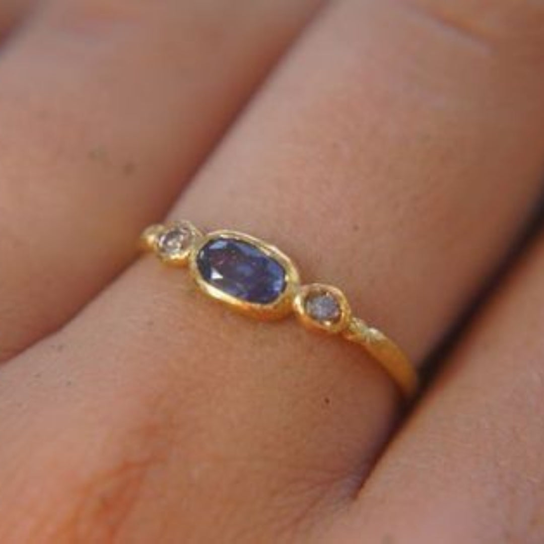 Blue Inlaid Crystal Fine Gold Ring