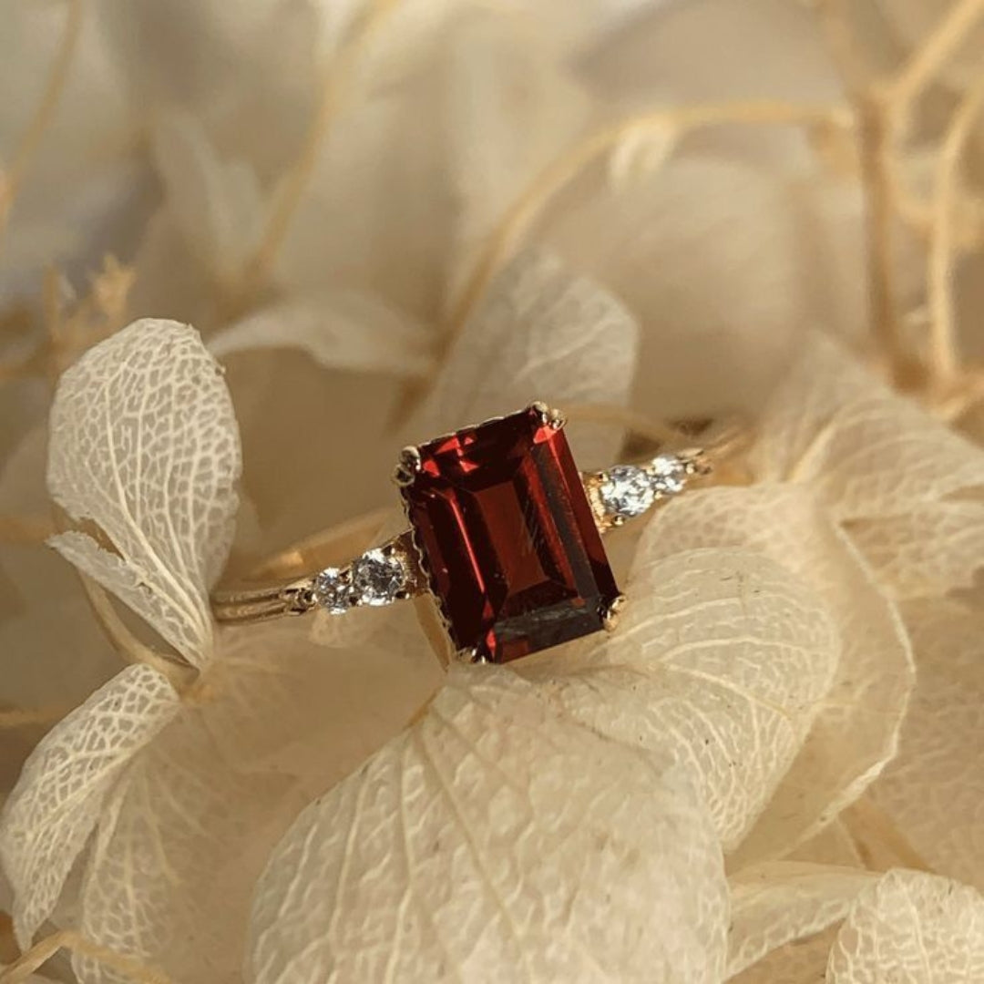 Red Square Crystal Gold Ring
