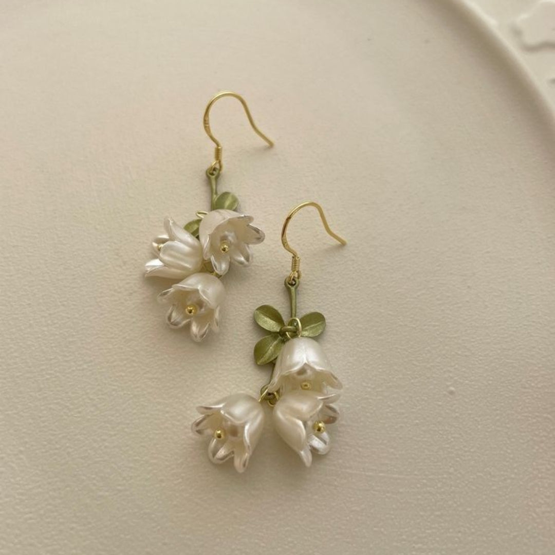 Green White Flower Earrings