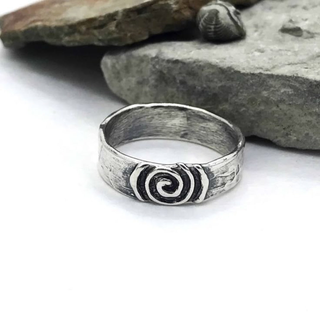 Maze Silvered Ring