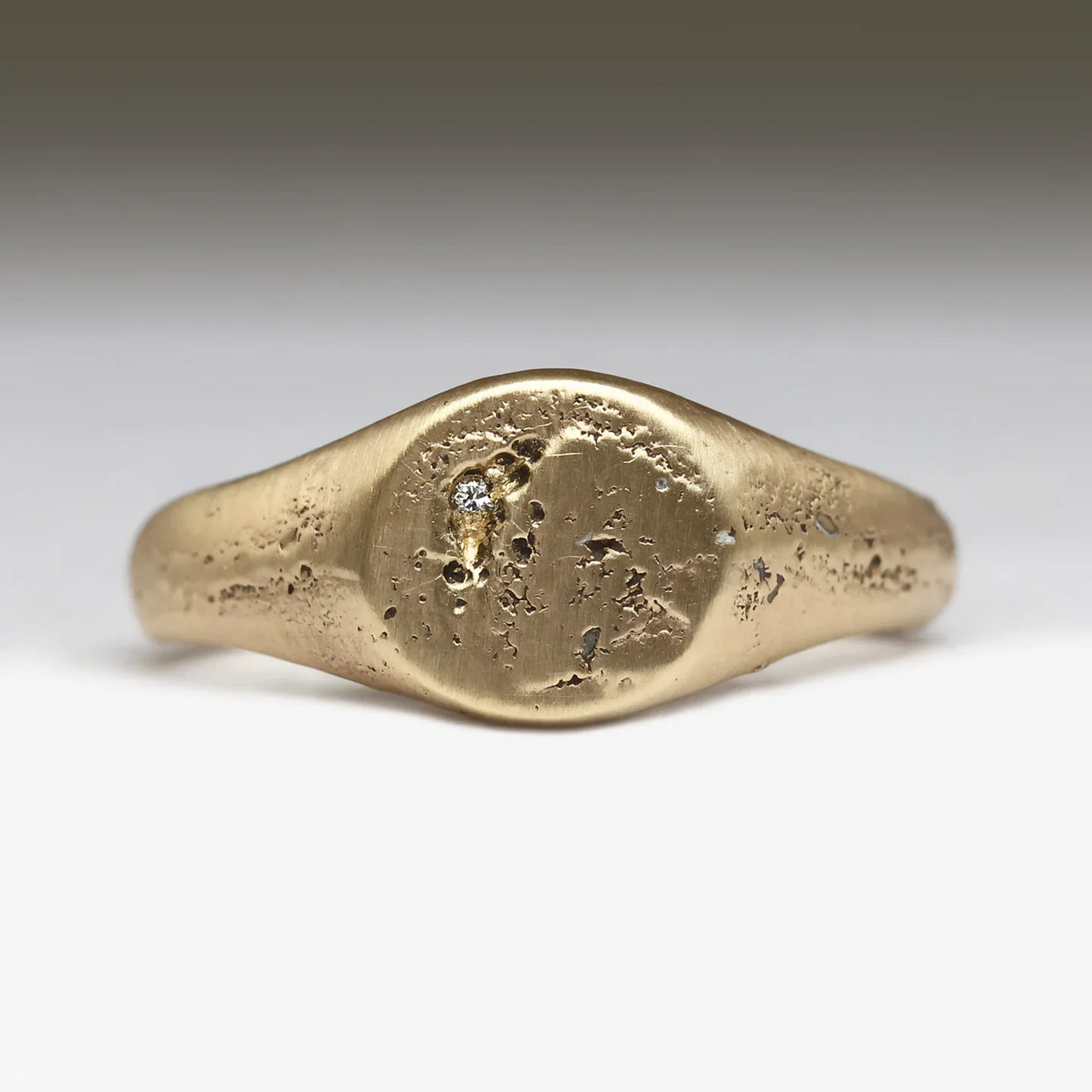 Vintage Golden Seal Ring