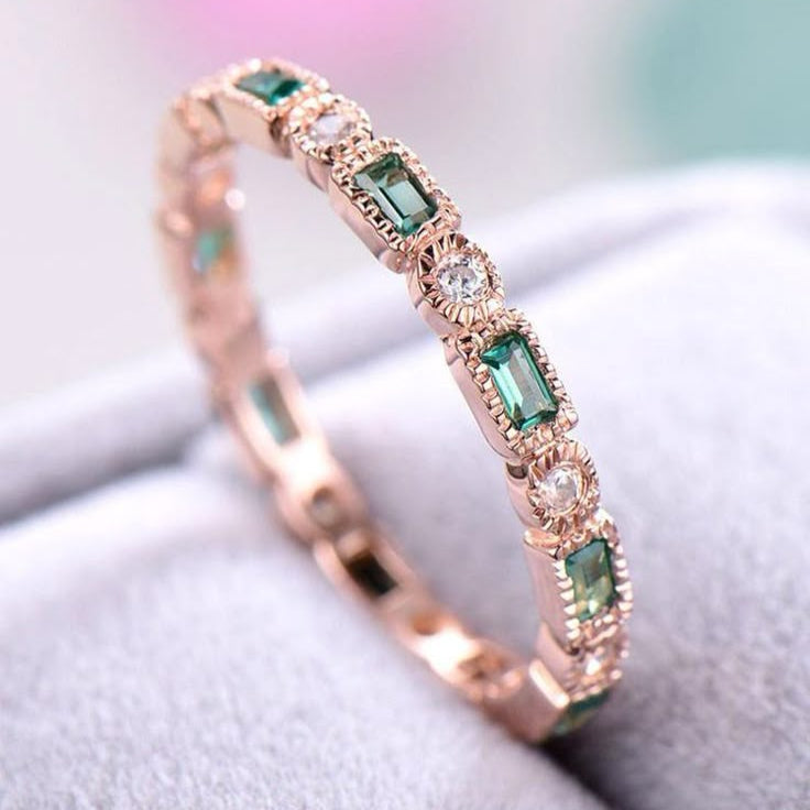 Rose Green Inlaid Crystal Ring