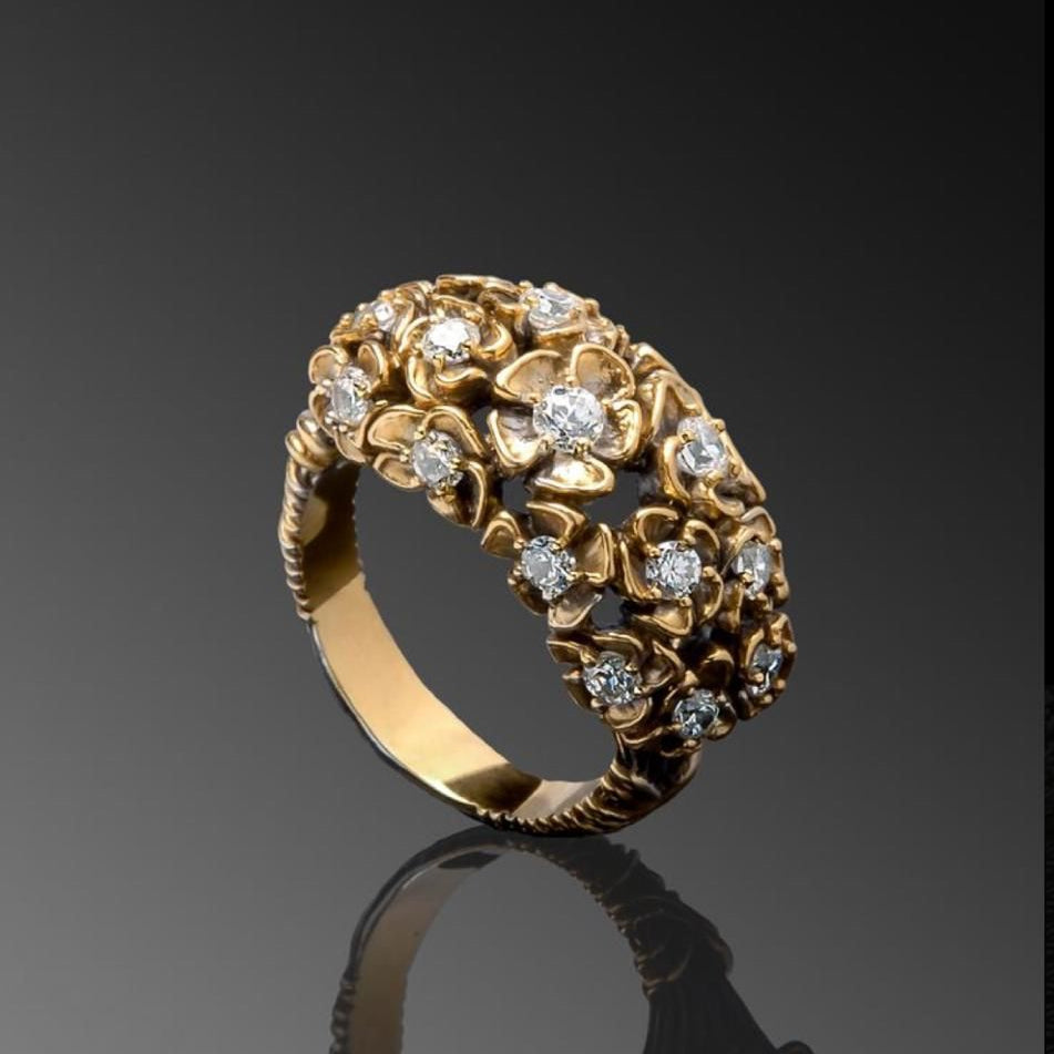 Blossom Zirconia Golden Ring
