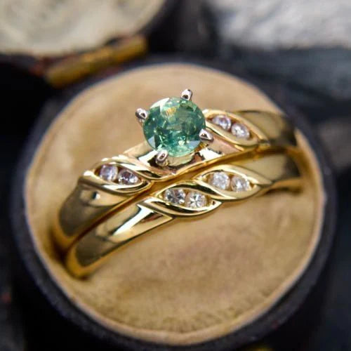 Vintage Green Gold Ring Set