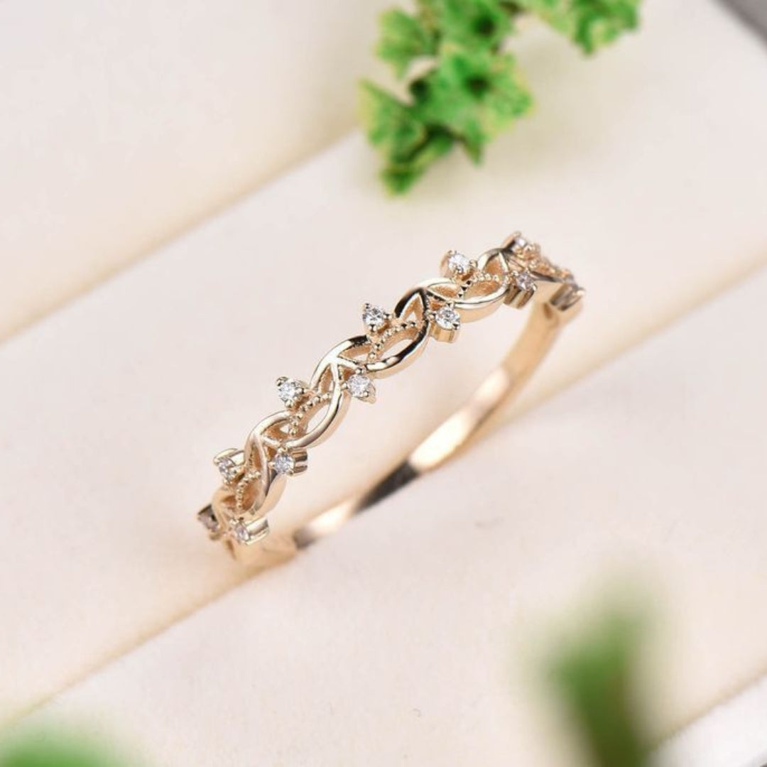 Zirconia Fine Ivy Ring