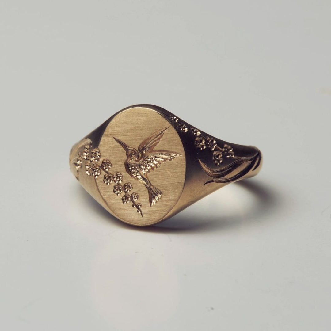 Vintage Hummingbird Gold Seal Ring