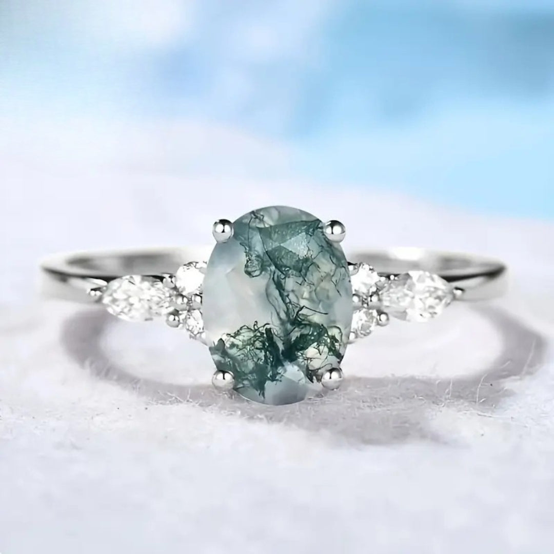 Green Rounded Nature Stone Ring